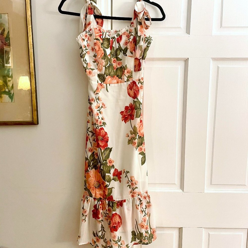 Sunday Soho White Floral Midi Ruffle Dress